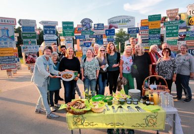 Kräuterführung mit Kräuterflüsterin und Verkostung im Fernweh-Park