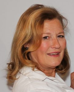 Suzanne von Borsody: Wie alt ist die erfolgreiche Schauspielerin wirklich? Suzanne von Borsody: Wie alt ist die erfolgreiche Schauspielerin wirklich?