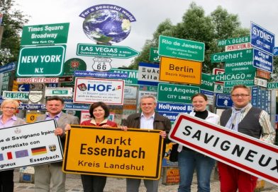 Essenbach und Partnerstädte Savigneux und Savigano