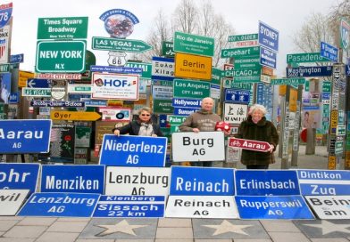 Schilderfeuerwerk aus der schönen Schweiz Schilderfeuerwerk aus der schönen Schweiz
