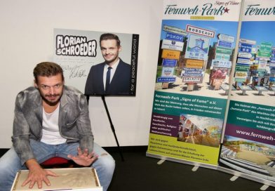 Florian Schroeder