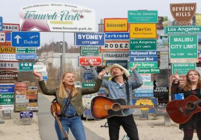 Stefanie Hertel, Lanny Lanner, Johanna Mross „More Than Words“ / Benefizauftritt für die Menschen in der Ukraine