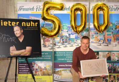 Dieter Nuhr – der 500. Star im „Signs of Fame“ Dieter Nuhr – der 500. Star im „Signs of Fame“