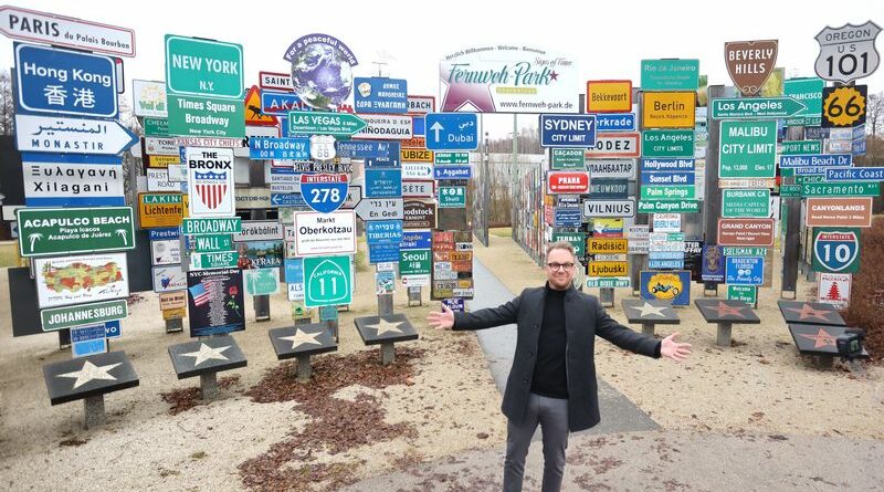 Ralf Schmitz besucht den Fernweh-Park