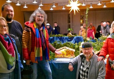 Weihnachtskrippen-Versteigerung für den Fernweh-Park Verein