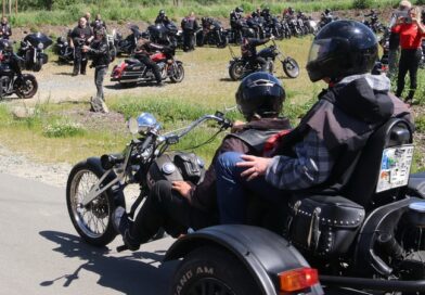 Bikerfahrer im Fernweh-Park